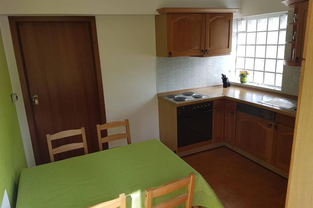 Ferienhaus Urban Mit Garage Wimbach Bagian luar foto